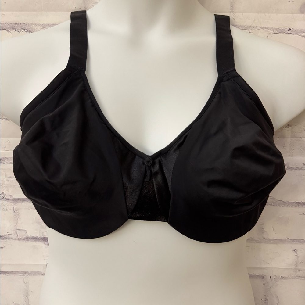 Olga Bra Size 42D Gentle Lift Underwire Style‎ 05006O Black Satin
